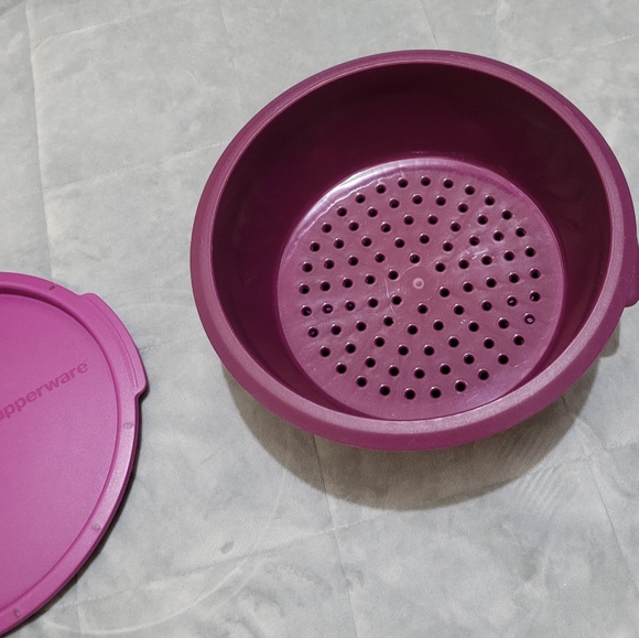 Tupperware Microwave Smart Steamer - Picture 2 of 5